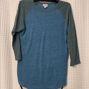 LuLaRoe Blue and Green Raglan Tee Size S